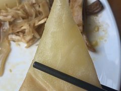 -百荷园蔬食自助餐厅(德辉广场店)