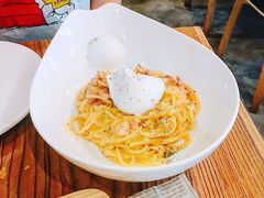 卡邦尼意粉-Common Table · Brunch & Coffee
