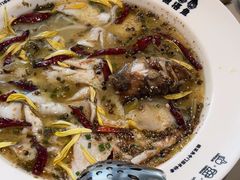 -渔语鱼酸菜鱼新川菜(来福士店)