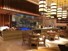 大堂-艺厨风尚餐厅 · 桔钓沙莱华度假酒店