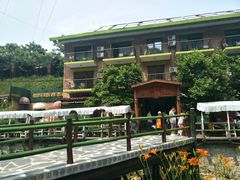 -北京水岸山吧度假村(雁栖镇店)