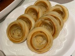 老济南油旋-闫府私房菜·百年鲁菜(恒隆店)