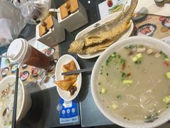 -凯峰鱼汤米线(金利達店)