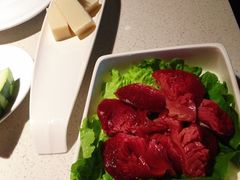 -海底捞火锅鲜切牛肉主题店(长寿路店)