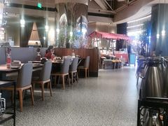 大堂-青年公社烤鸭(熙悦天街店)