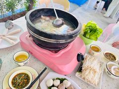 -墨脱石锅椰子鸡•海鲜糟粕醋(榆亚路店)