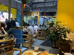 大堂-吃城都·鱼蛙火锅(西玉龙街店)