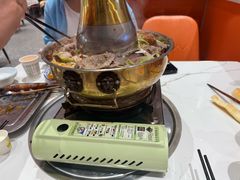 -撒拉人家.酸菜牦牛肉火锅