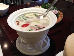 椰汁香茅鸡汤-食肆&Fourteen(武林夜市店)