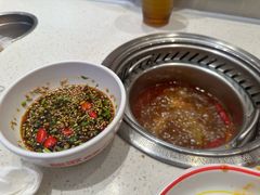 -龍歌自助小火锅(市南金茂湾店)
