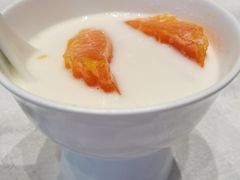 杏仁炖木瓜-景月阁空中食府(希尔顿酒店)