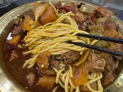 -牛一嘴·兰州牛肉面·大盘鸡(财富中心店)