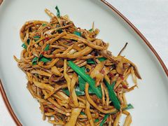 -老湘亲·品鉴湘菜(蔡塘爱琴海店)