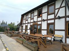 -金山农民画村-枫泾波兰倒置屋