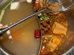 -左庭右院鲜牛肉火锅(环球港店)