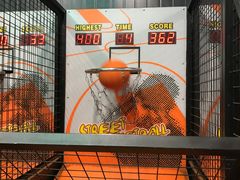 -极限PLAY运动娱乐新世界·团建派对潮玩休闲馆·室内蹦极高空游乐园