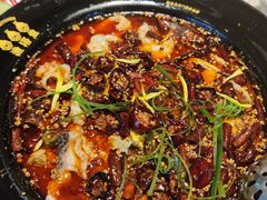 -渔语鱼酸菜鱼新川菜(来福士店)