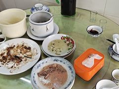 -始于2011柳周农家菜沙田柚美食店(东大街店)