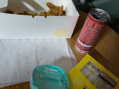 -BHC炸鸡(明洞总店)