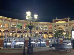 -佛罗伦萨小镇广佛名品奥特莱斯(疏港路店)