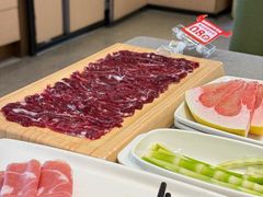 -海底捞火锅(新松江路生日主题店)