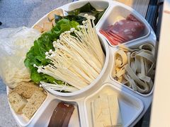 -鸡公虾婆新派干锅(喜盈门店)