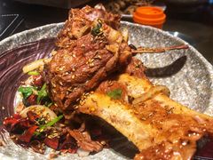 特色大铁锅烀腔骨-95号酱骨·一块豆腐(展春园西路店)