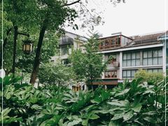 -倪翁洞便利小吃店