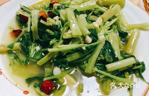 Stir-fried Sweet Potato Vines