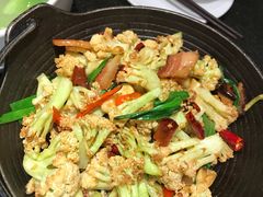 -万重锦·人文川菜馆(骡马市店)