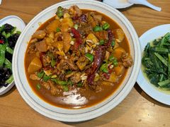 -俭寨大盘鸡·手抓肉·烧烤新疆菜(乌苏路店)