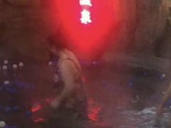 -裕龙汤泉