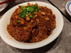 -瑞虹新天地月亮湾