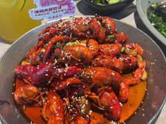 -巴厘龙虾·榜首油焖大虾(音乐学院·沿江酒馆店)