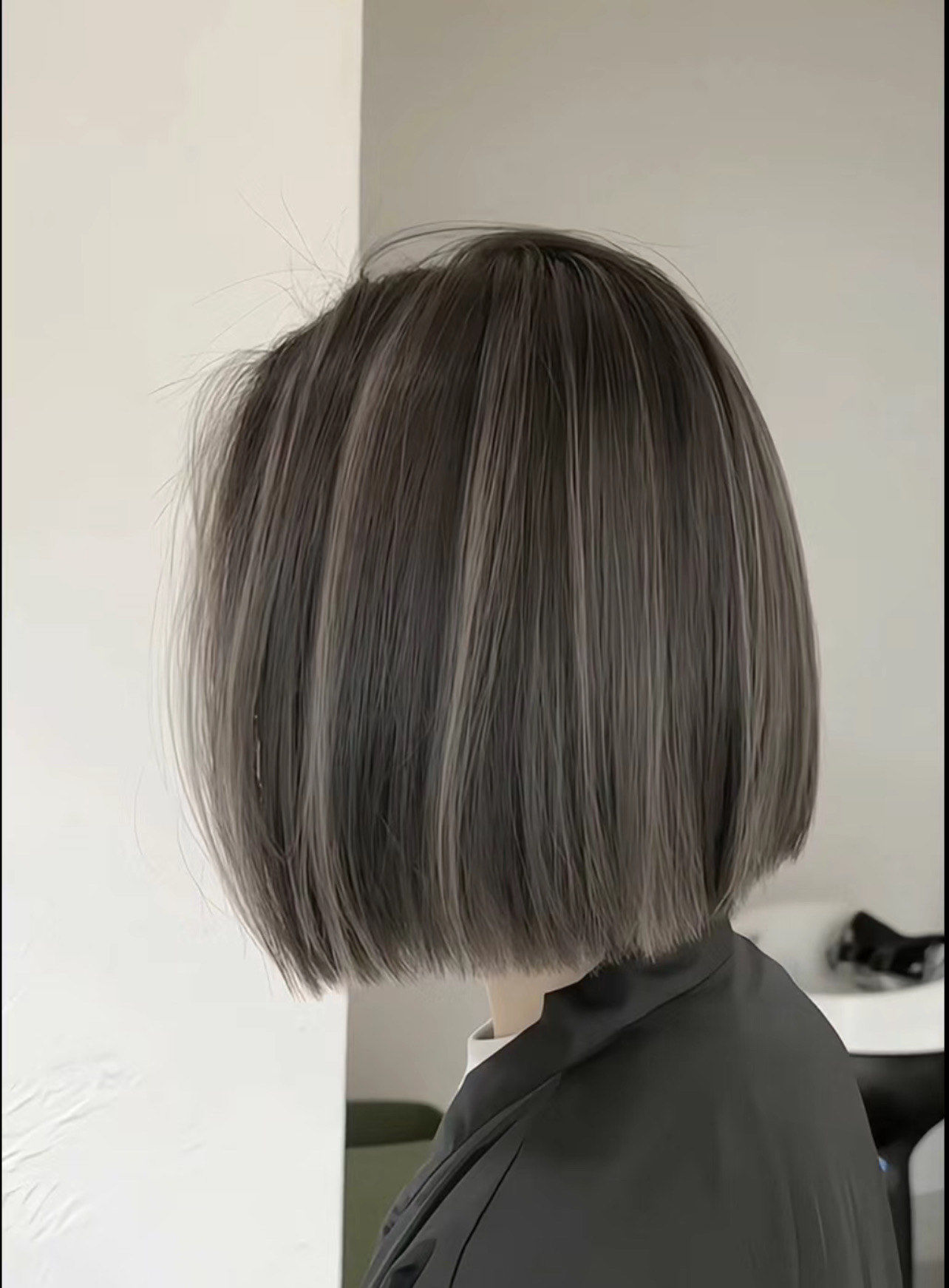 适🈴亚洲女生的染发短发亚裔风挑染发色