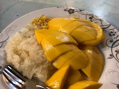 -Nings Mango Stand