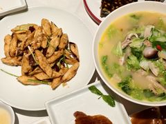 -北平楼·烤鸭·北京菜(牡丹园店)