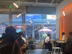 -HELLO 27 意面·沙拉·帕尼尼