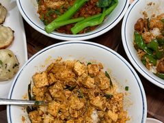 -李与白包子铺(桐梓林店)