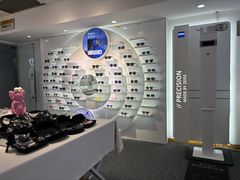 -浮光眼镜·蔡司视觉合作·数字验配中心(陆家嘴店)