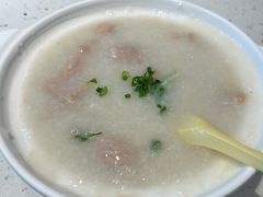 生滚猪肉粥-华辉拉肠(宝华店)