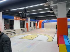 -悦动体能篮球羽毛球网球(三里河店)