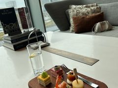 -深圳国际会展中心希尔顿酒店(前海华发冰雪世界店)
