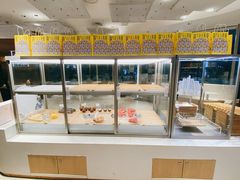 面包甜点陈列柜-奈雪的茶(东原悦荟店)