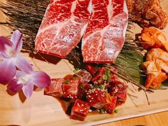 -炙忧烤肉屋(中国铁建广场店)
