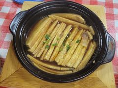 -琼大师东方烤乳猪(亚特兰蒂斯店)