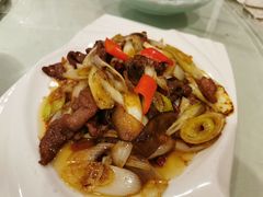爆炒牛肉-桂林肥仔·中华餐饮名店(园湖店)