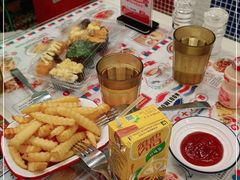 -九龙冰室(动漫星城店)