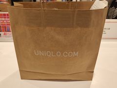 -优衣库(上海中山公园兆丰广场店)
