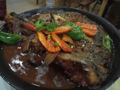地锅大鱼头-华顺土菜馆(洪岗路店)